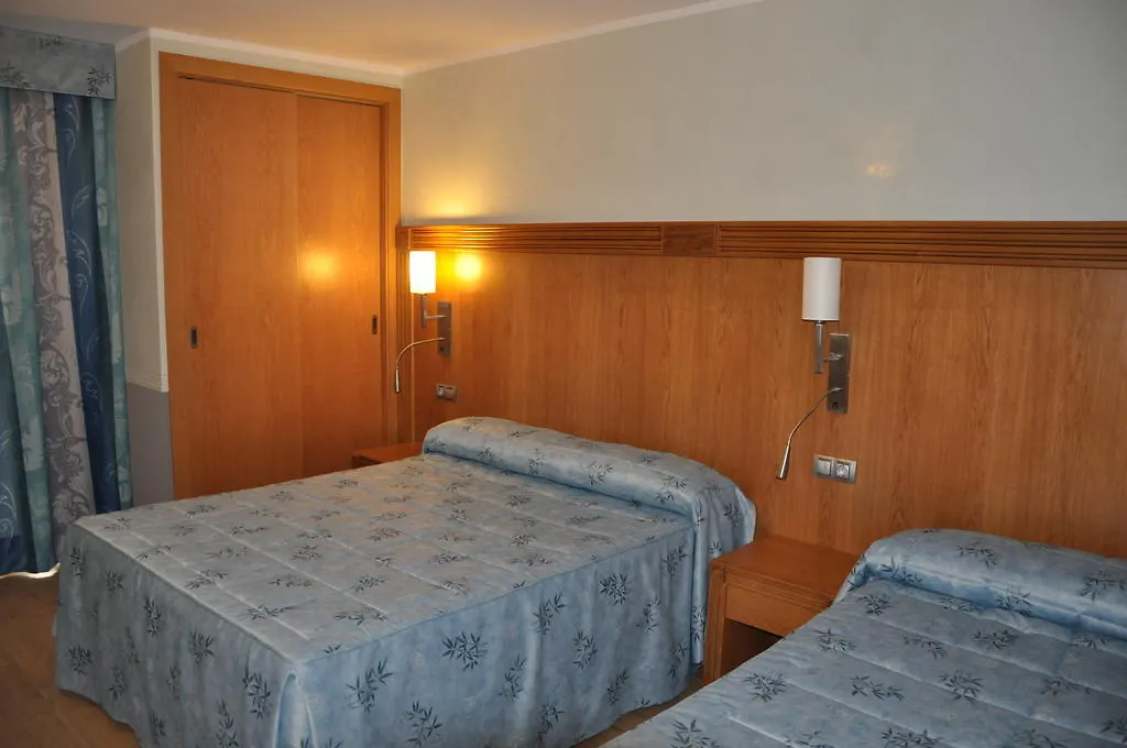 Hostal La Font Os de Civís 3*,  Espagne