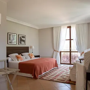 4* Hotel Casa Anamaria