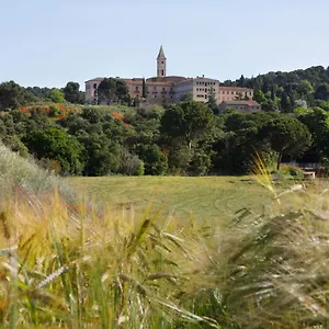 3* Hotel Monestir De Les Avellanes